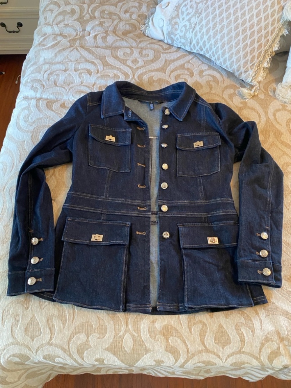 WHBM Denim Jacket Size S Structured Dark Wash - Picture 9 of 9